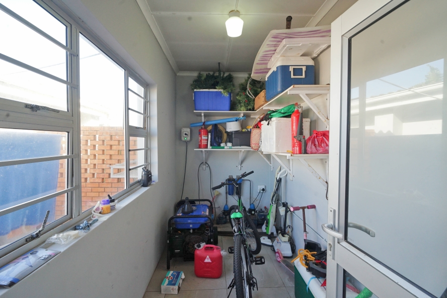 4 Bedroom Property for Sale in Kidds Beach Eastern Cape